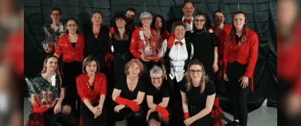 UN SPECTACLE DE CABARET PROPOSÉ PAR LE PERSONNEL POUR LES RÉSIDENTS DU VAL DORLAY