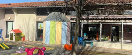 Découvrez notre établissement - Crèche Le Jardin aux Câlins à Pouilly les Nonains